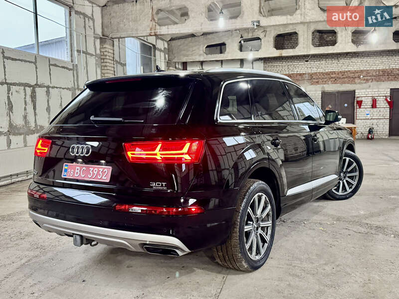 Позашляховик / Кросовер Audi Q7 2018 в Сарнах фото 10 Позашляховик / Кросовер Audi Q7 2018 в Сарнах