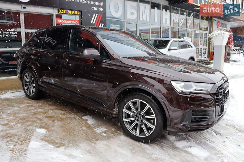 Внедорожник / Кроссовер Audi Q7 2022 в Львове