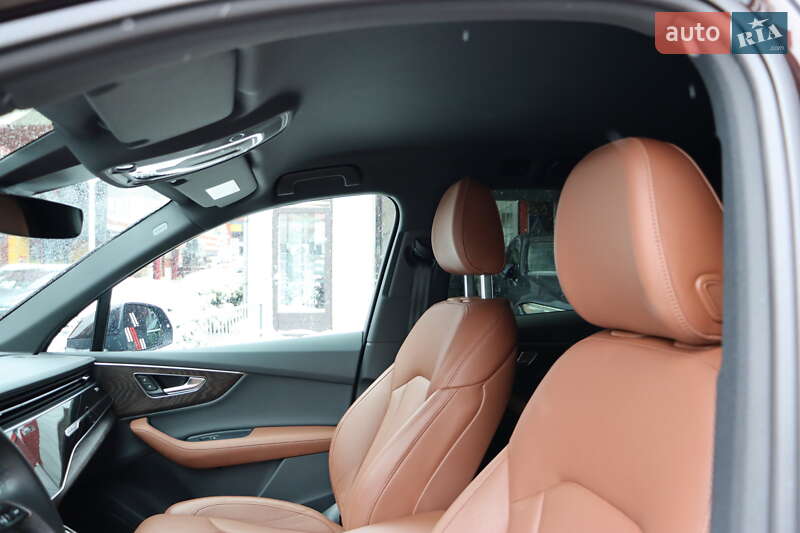 Внедорожник / Кроссовер Audi Q7 2022 в Львове