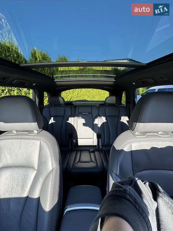 Внедорожник / Кроссовер Audi Q7 2020 в Кременце