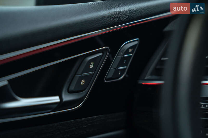 Внедорожник / Кроссовер Audi Q7 2016 в Черновцах фото 17 Внедорожник / Кроссовер Audi Q7 2016 в Черновцах