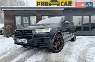 Позашляховик / Кросовер Audi Q7 2017 в Львові