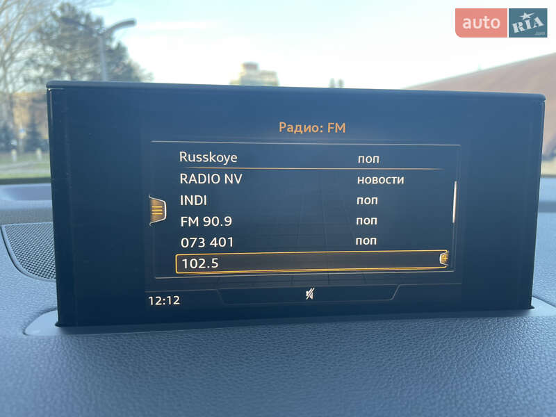 Позашляховик / Кросовер Audi Q7 2017 в Дніпрі