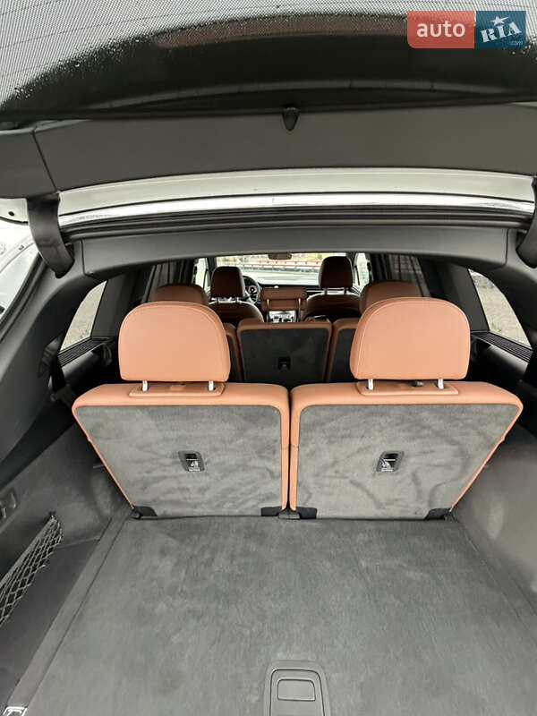 Позашляховик / Кросовер Audi Q7 2024 в Львові фото 37 Позашляховик / Кросовер Audi Q7 2024 в Львові