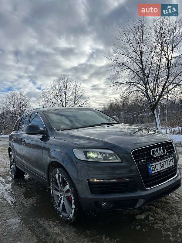 Позашляховик / Кросовер Audi Q7 2007 в Калуші