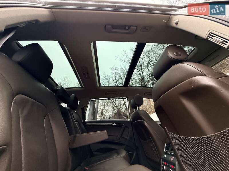 Внедорожник / Кроссовер Audi Q7 2012 в Киеве фото 60 Внедорожник / Кроссовер Audi Q7 2012 в Киеве