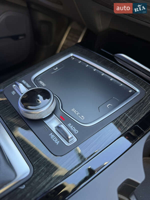 Внедорожник / Кроссовер Audi Q7 2016 в Тернополе