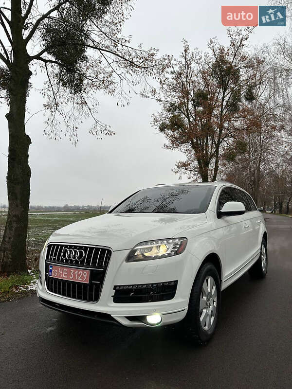 Внедорожник / Кроссовер Audi Q7 2015 в Владимире