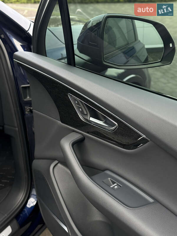 Внедорожник / Кроссовер Audi Q7 2021 в Днепре фото 26 Внедорожник / Кроссовер Audi Q7 2021 в Днепре