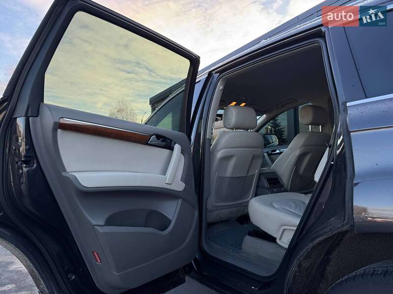 Позашляховик / Кросовер Audi Q7 2014 в Рівному