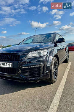 Внедорожник / Кроссовер Audi Q7 2015 в Киеве