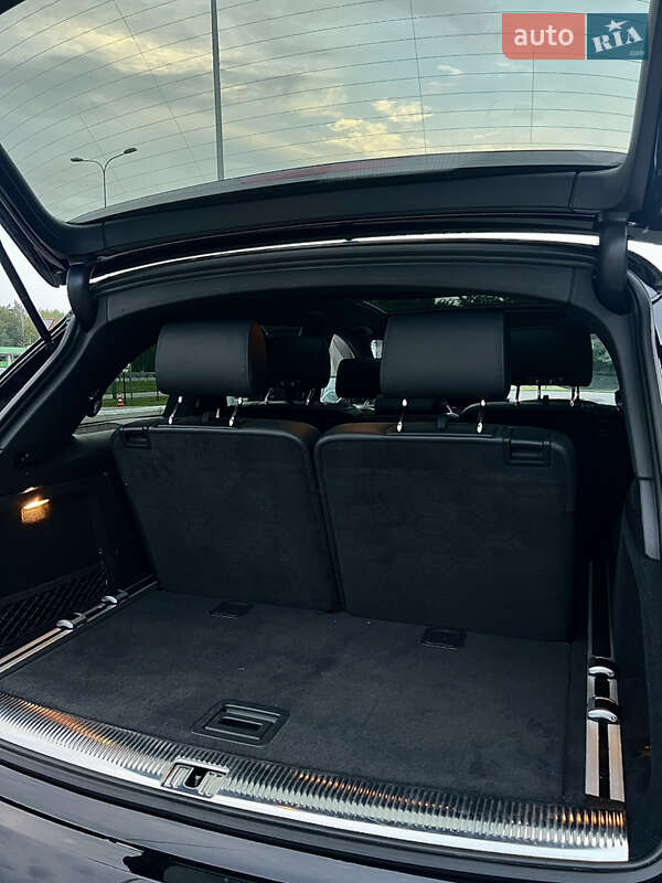 Позашляховик / Кросовер Audi Q7 2015 в Києві