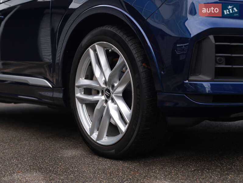 Внедорожник / Кроссовер Audi Q7 2020 в Киеве фото 2 Внедорожник / Кроссовер Audi Q7 2020 в Киеве