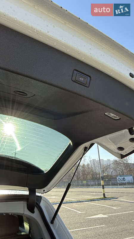 Внедорожник / Кроссовер Audi Q7 2016 в Киеве фото 27 Внедорожник / Кроссовер Audi Q7 2016 в Киеве