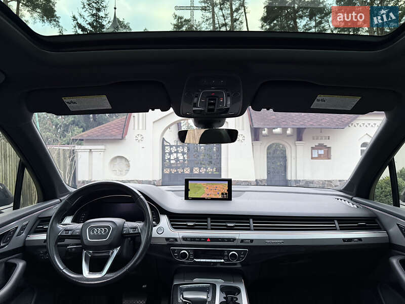 Внедорожник / Кроссовер Audi Q7 2018 в Киеве фото 111 Внедорожник / Кроссовер Audi Q7 2018 в Киеве