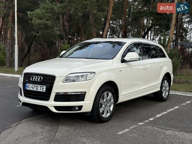 Внедорожник / Кроссовер Audi Q7 2009 в Киеве