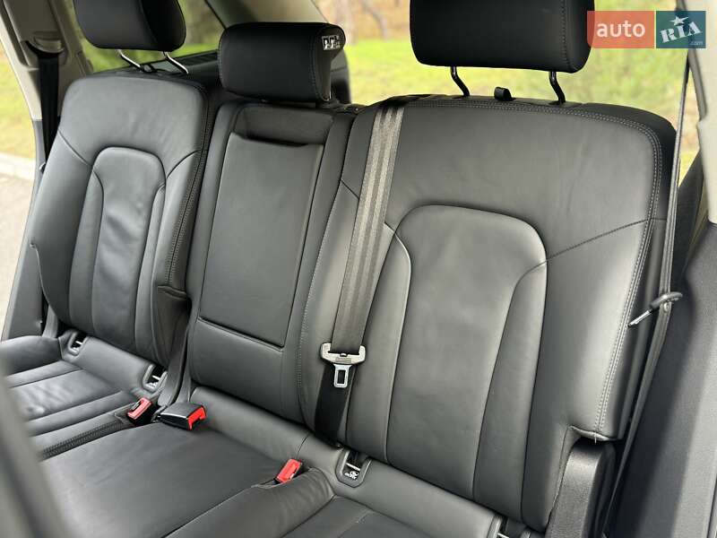 Внедорожник / Кроссовер Audi Q7 2009 в Киеве