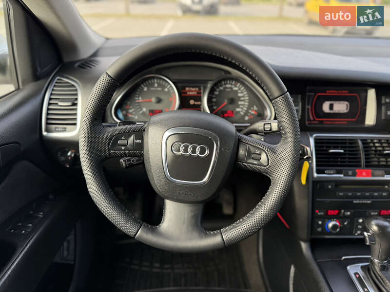 Позашляховик / Кросовер Audi Q7 2007 в Хмельницькому