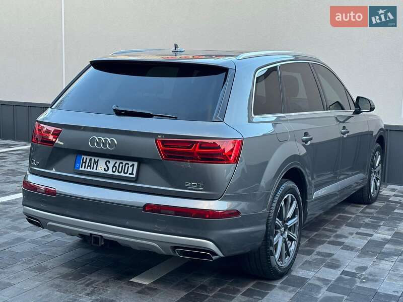 Внедорожник / Кроссовер Audi Q7 2016 в Ровно