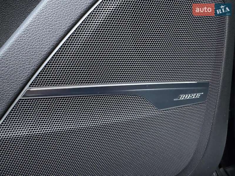 Внедорожник / Кроссовер Audi Q7 2016 в Ровно