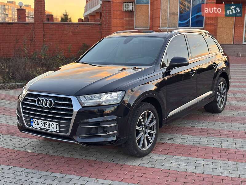 Внедорожник / Кроссовер Audi Q7 2017 в Запорожье
