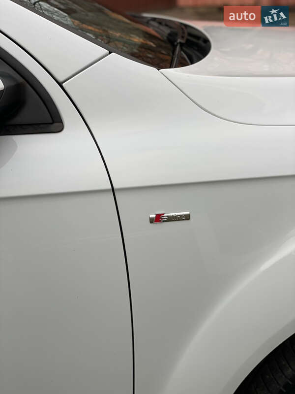 Позашляховик / Кросовер Audi Q7 2013 в Полтаві