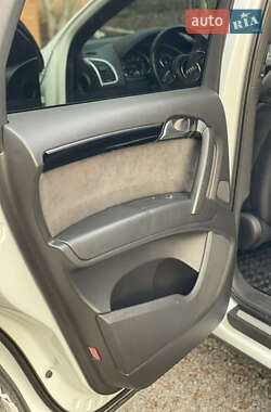 Внедорожник / Кроссовер Audi Q7 2013 в Полтаве