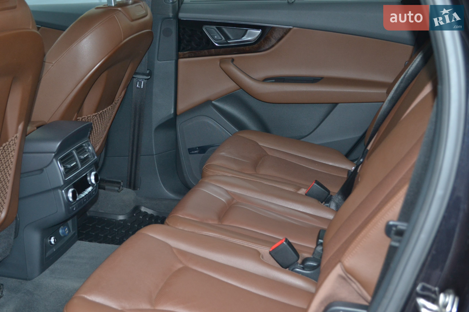 2018 Audi Q7 - мініатюра 12