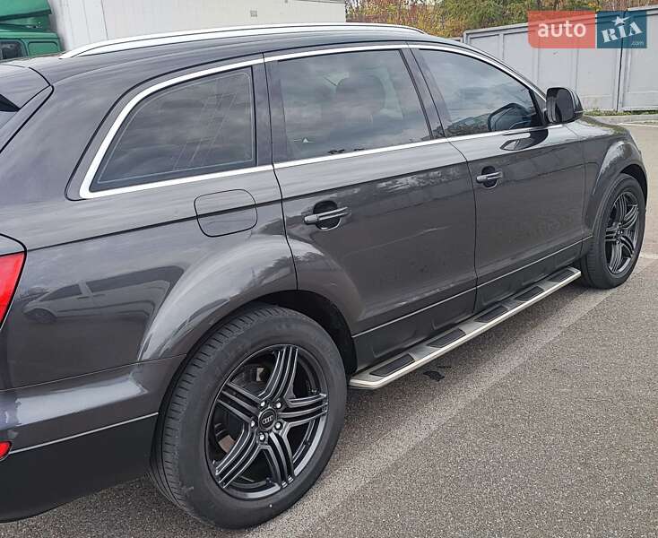 Позашляховик / Кросовер Audi Q7 2007 в Харкові