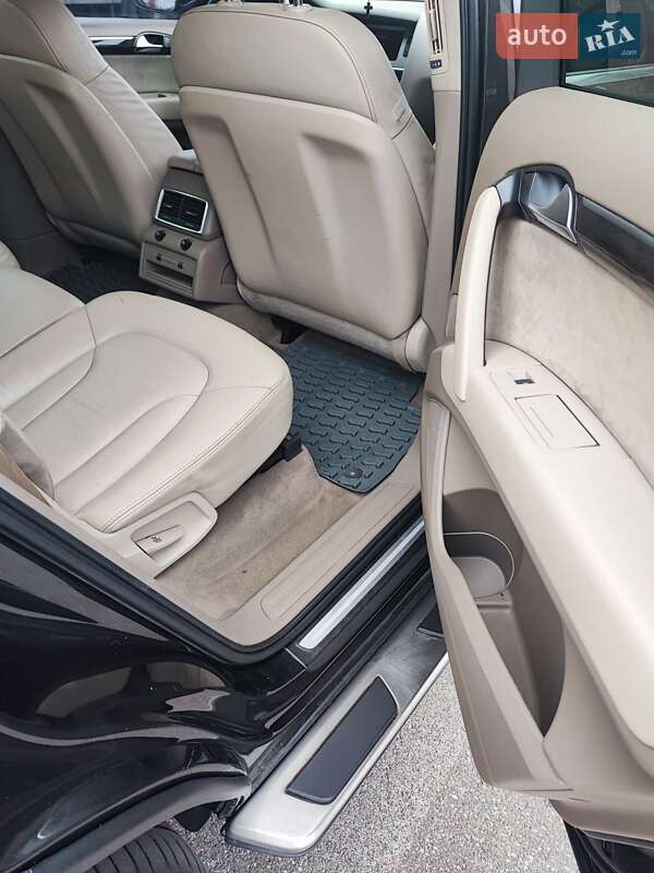 Позашляховик / Кросовер Audi Q7 2007 в Харкові