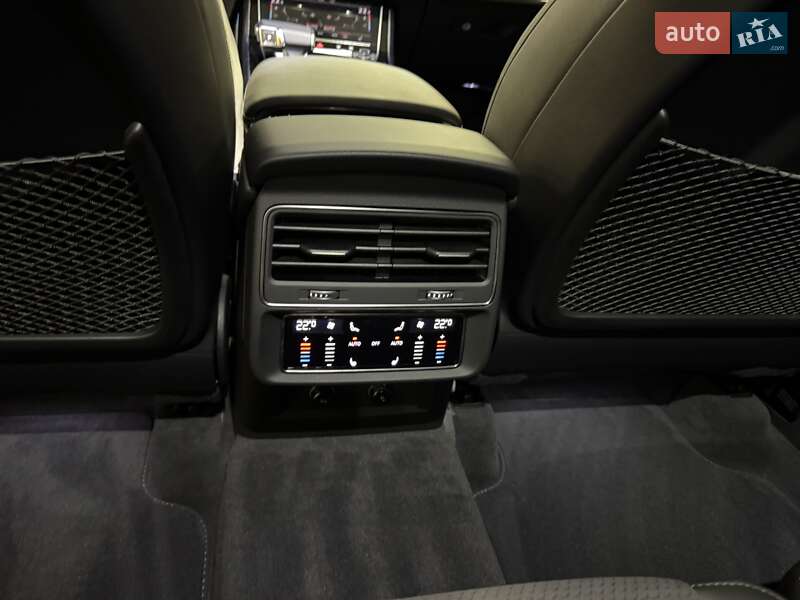 Позашляховик / Кросовер Audi Q7 2024 в Києві фото 21 Позашляховик / Кросовер Audi Q7 2024 в Києві