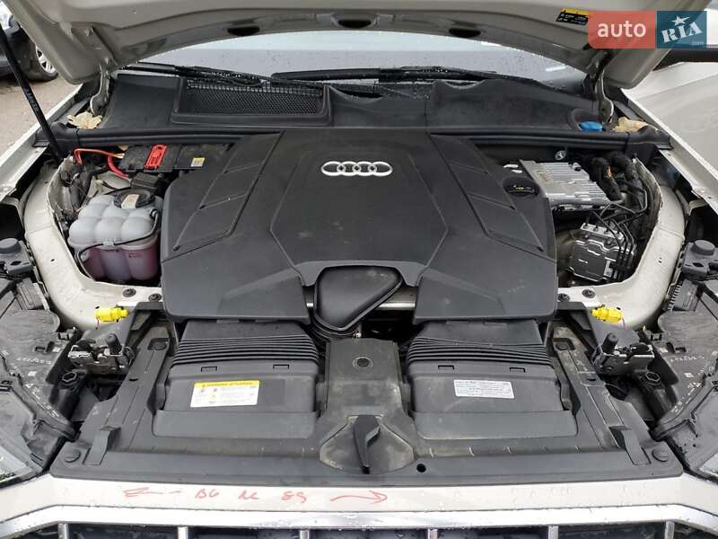 Внедорожник / Кроссовер Audi Q7 2023 в Львове