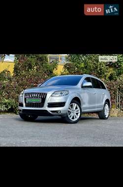 Позашляховик / Кросовер Audi Q7 2014 в Голованівську