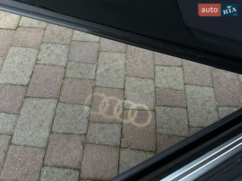 Внедорожник / Кроссовер Audi Q7 2017 в Сарнах