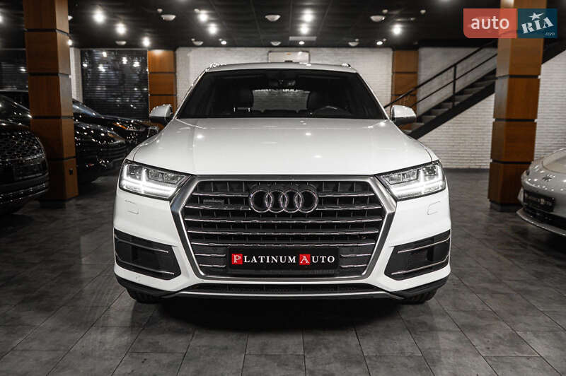 Позашляховик / Кросовер Audi Q7 2017 в Одесі