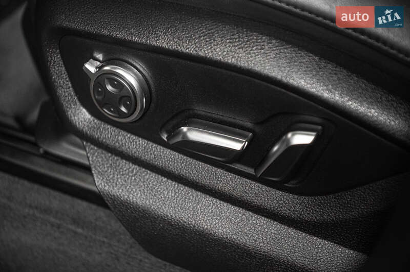 Позашляховик / Кросовер Audi Q7 2017 в Одесі