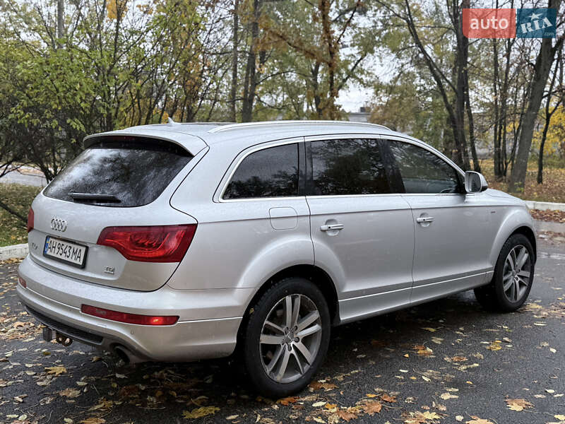 Внедорожник / Кроссовер Audi Q7 2011 в Киеве
