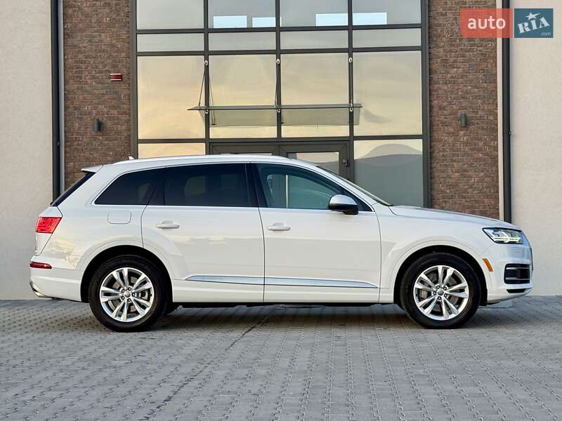 Внедорожник / Кроссовер Audi Q7 2017 в Тернополе фото 23 Внедорожник / Кроссовер Audi Q7 2017 в Тернополе