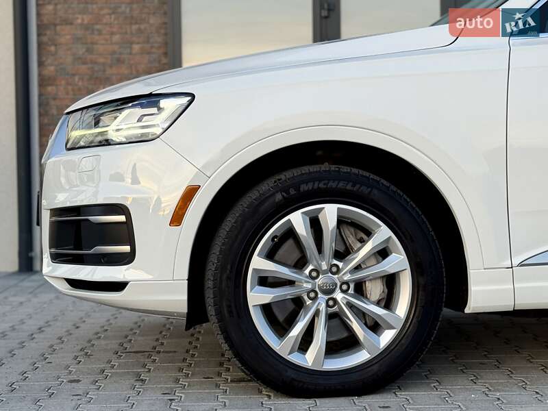 Внедорожник / Кроссовер Audi Q7 2017 в Тернополе фото 31 Внедорожник / Кроссовер Audi Q7 2017 в Тернополе