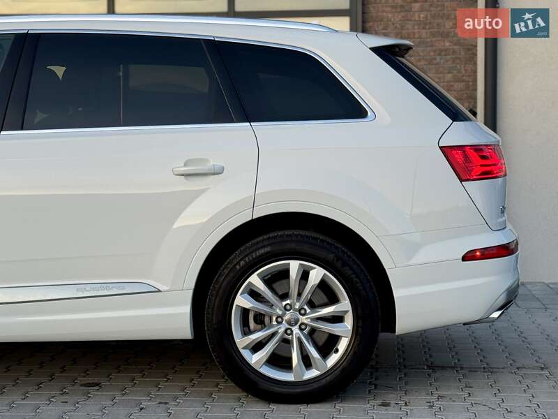 Внедорожник / Кроссовер Audi Q7 2017 в Тернополе фото 32 Внедорожник / Кроссовер Audi Q7 2017 в Тернополе