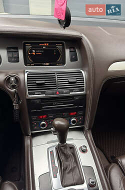 Позашляховик / Кросовер Audi Q7 2010 в Сарнах фото 13 Позашляховик / Кросовер Audi Q7 2010 в Сарнах