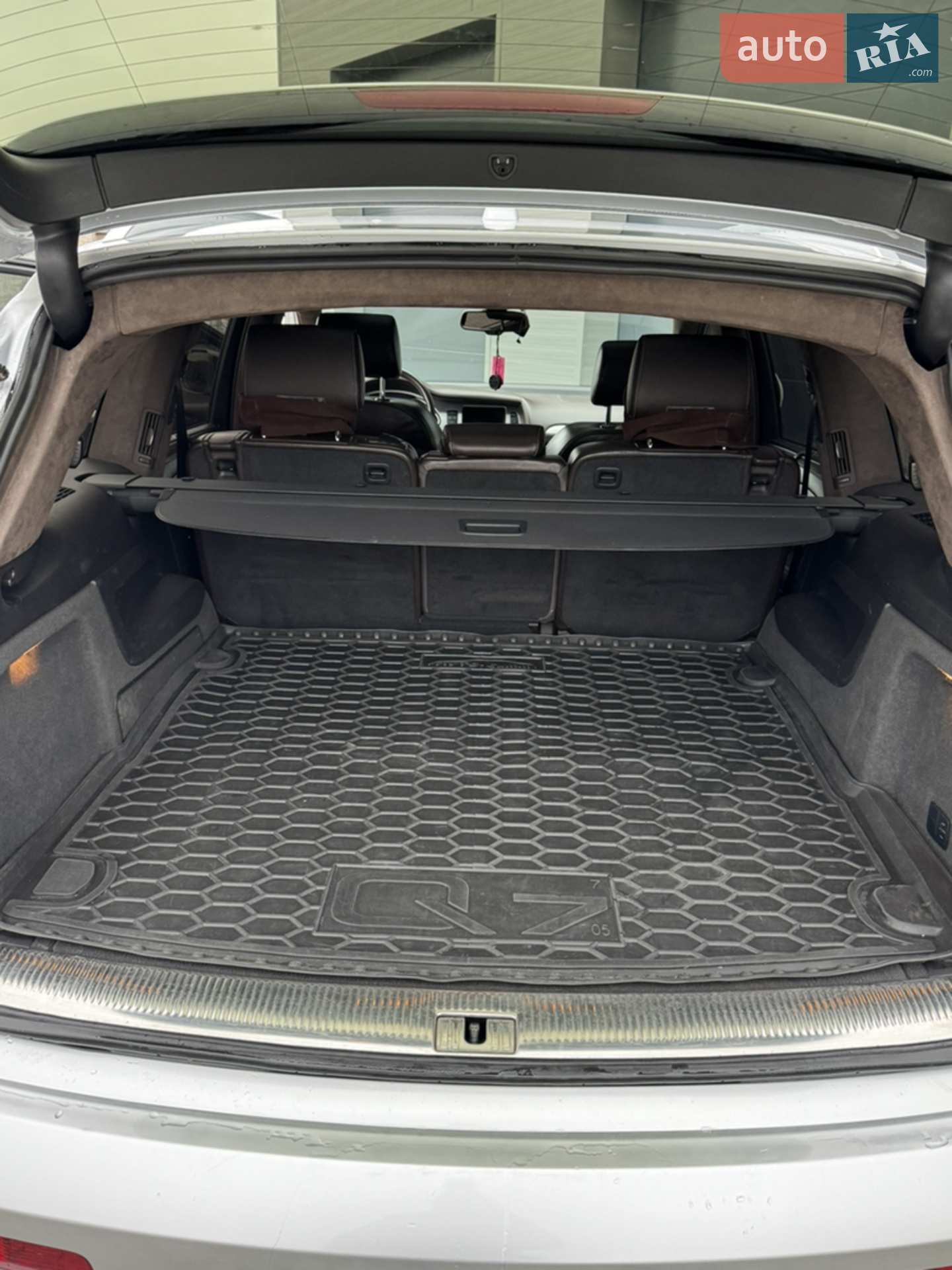 2010 Audi Q7 - мініатюра 21