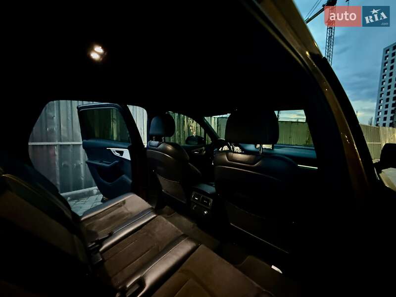 Позашляховик / Кросовер Audi Q7 2017 в Одесі