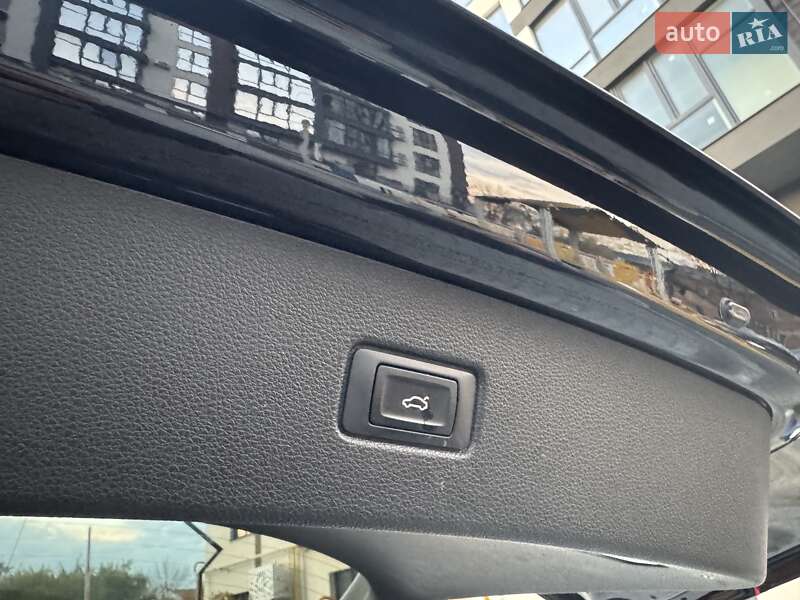 Позашляховик / Кросовер Audi Q7 2015 в Хмельницькому