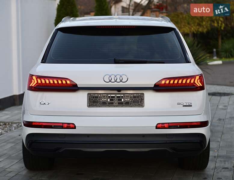 Позашляховик / Кросовер Audi Q7 2020 в Одесі