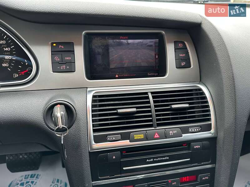 Внедорожник / Кроссовер Audi Q7 2015 в Львове