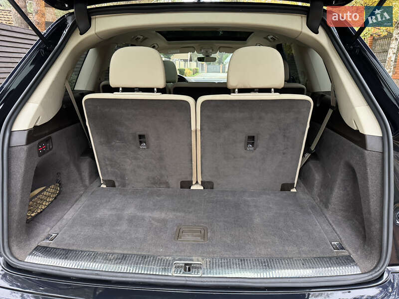 Позашляховик / Кросовер Audi Q7 2017 в Києві