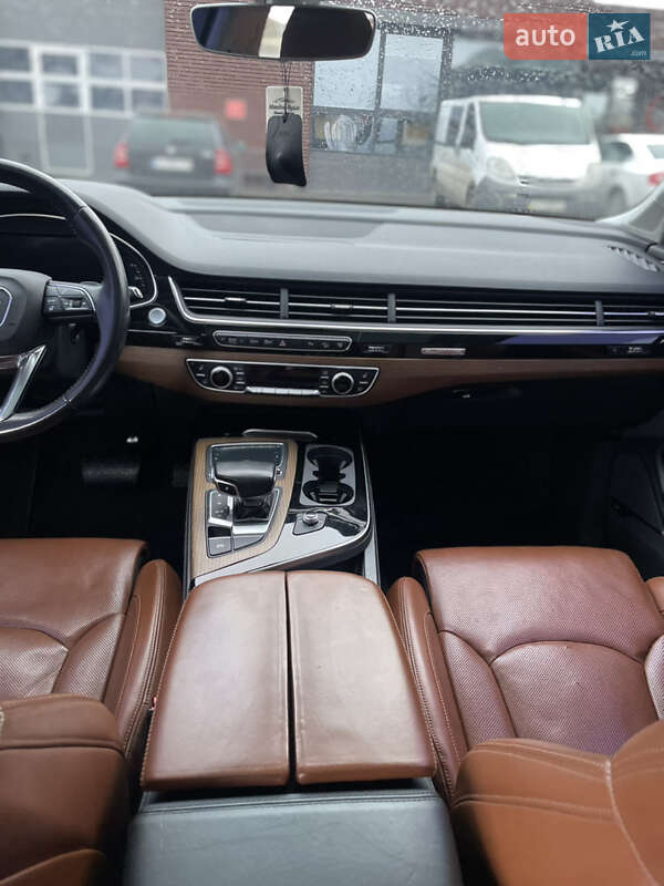 Внедорожник / Кроссовер Audi Q7 2016 в Луцке фото 29 Внедорожник / Кроссовер Audi Q7 2016 в Луцке