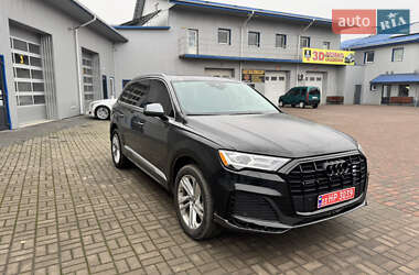 Внедорожник / Кроссовер Audi Q7 2020 в Ровно