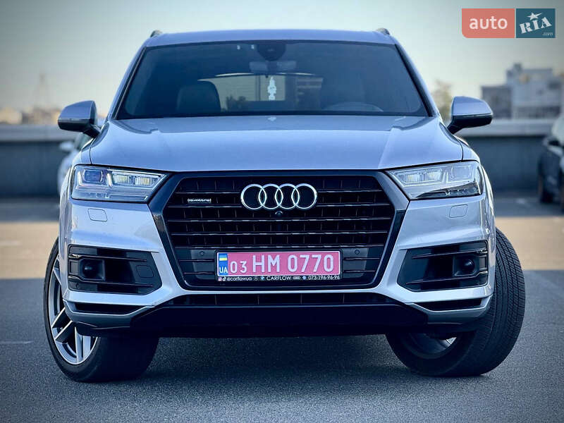 Внедорожник / Кроссовер Audi Q7 2017 в Киеве
